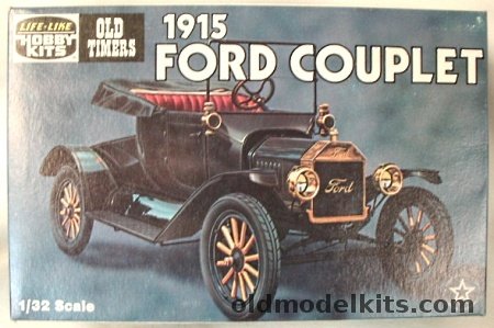 Life-Like 1/32 1915 Ford Couplet - (ex-Pyro), 09451 plastic model kit